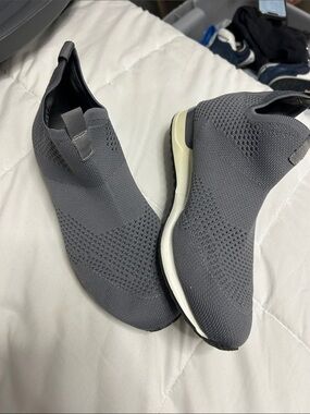Urban Sport by J/SLIDES womans Slip-On Knit Sneakers in Gray and White
